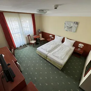 ** Hotel Breitenlee Austria