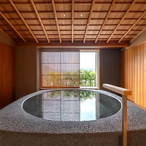**** Ryokan Wakamizu Giappone