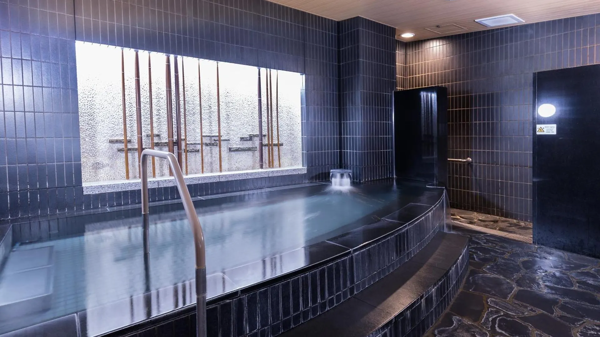 Apa Hotel Keisei Narita Ekimae Chiba 3*,